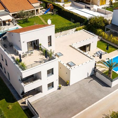 Belvedere Holidays Novigrad Istria Exteriör bild