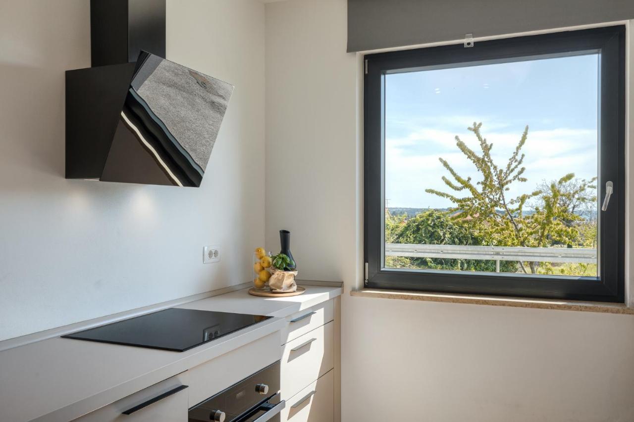 Belvedere Holidays Novigrad Istria Exteriör bild